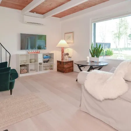 Three-bedroom In * Blåvand