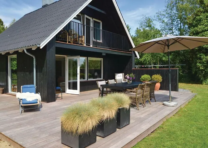 Three-bedroom In Blåvand