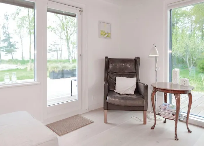 Three-bedroom In Feriehus